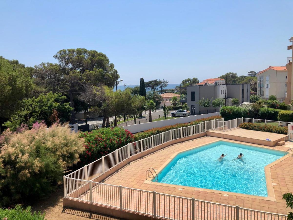 Apartment Newly Renovated Aircond-Wifi-Pool-Sea View-150M To Beaches- Saint Aygulf Dış mekan fotoğraf